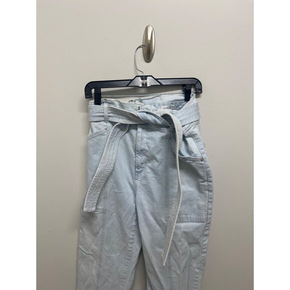 High-Waisted Light Wash Paperbag Waist Jeans With Adjustable Tie Belt For Women - Picture 4 of 10